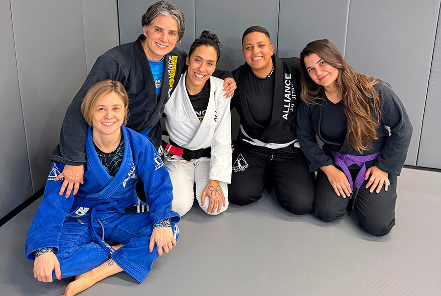 img-Alliance-Paraiso-Programa-Feminino01