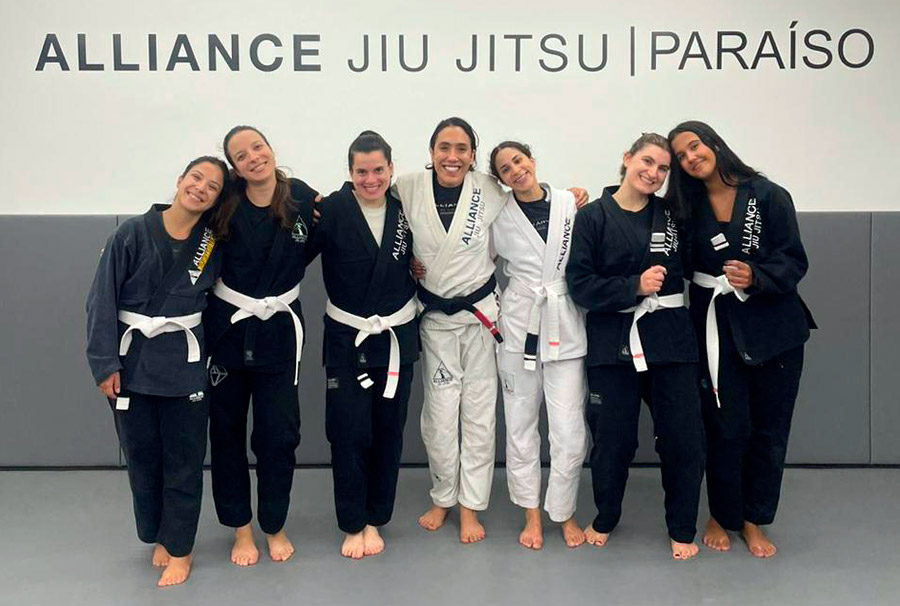 img-Alliance-Paraiso-Programa-Feminino02